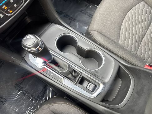 Used 2019 Chevrolet Equinox LT AWD/4WD image 71
