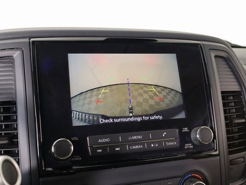 Used 2024 Nissan Titan SV w/ Accessory Utility Package image 6