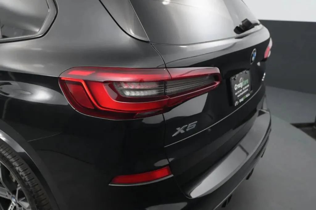 Used 2020 BMW X5 xDrive40i w/ M Sport Package AWD/4WD image 14