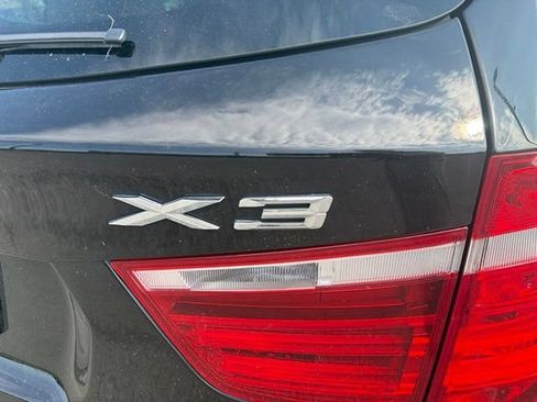 Used 2017 BMW X3 sDrive28i RWD image 10