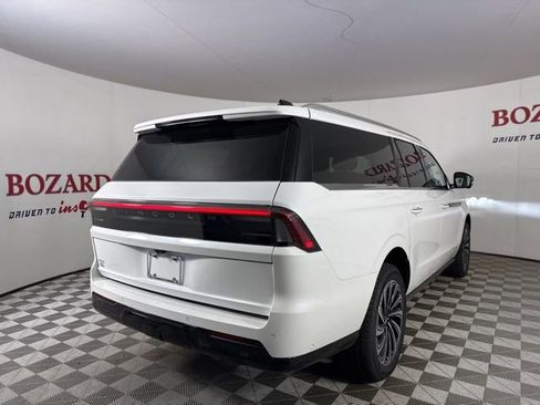 New 2025 Lincoln Navigator L Black Label image 7