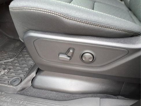 New 2026 RAM 1500 Big Horn AWD/4WD image 16