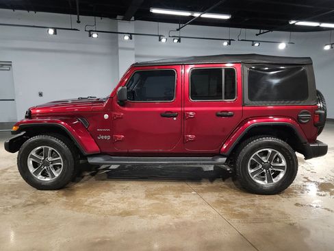 Used 2021 Jeep Wrangler Unlimited Sahara w/ Cold Weather Group image 4