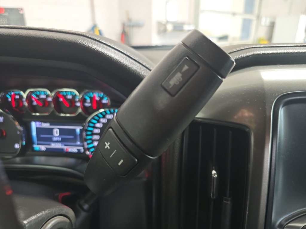 Used 2018 Chevrolet Silverado 2500 LTZ w/ Snow Plow Prep Package AWD/4WD image 21