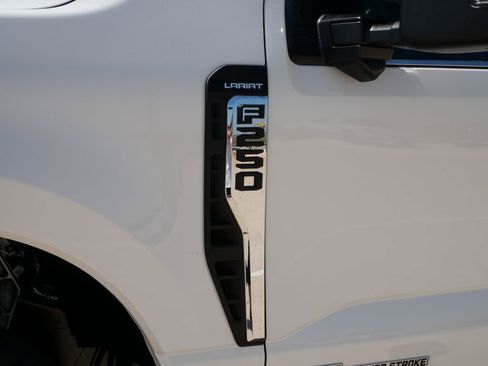 New 2026 Ford F250 Lariat w/ Lariat Ultimate Package AWD/4WD image 12