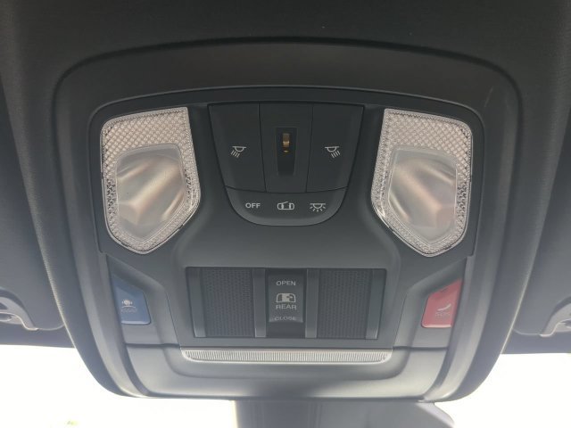 Used 2025 RAM 1500 Big Horn AWD/4WD image 22