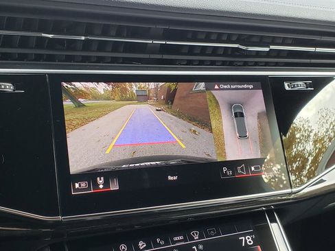 Used 2025 Audi Q7 3.0T Prestige w/ Prestige Package image 23