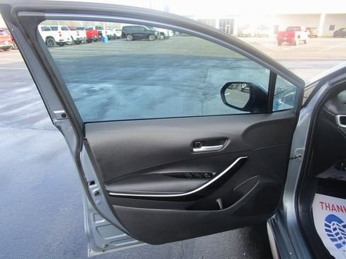 Used 2020 Toyota Corolla XSE image 16