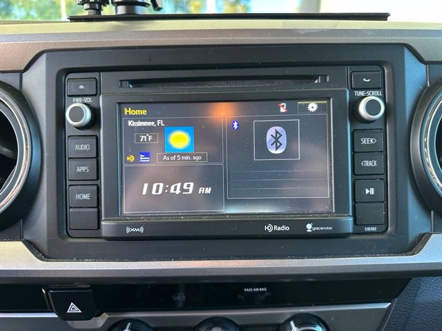 Used 2018 Toyota Tacoma SR5 RWD image 14