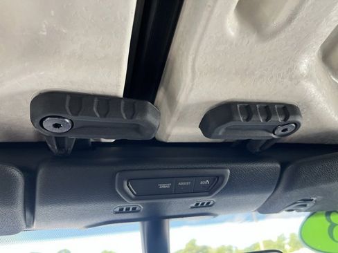 Used 2023 Jeep Wrangler Unlimited Sahara w/ Cold Weather Group image 23