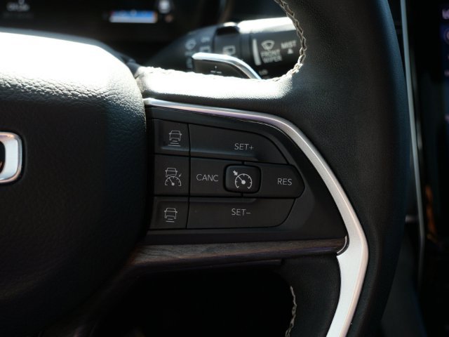 Used 2024 Jeep Grand Cherokee Limited 4xe AWD/4WD image 18