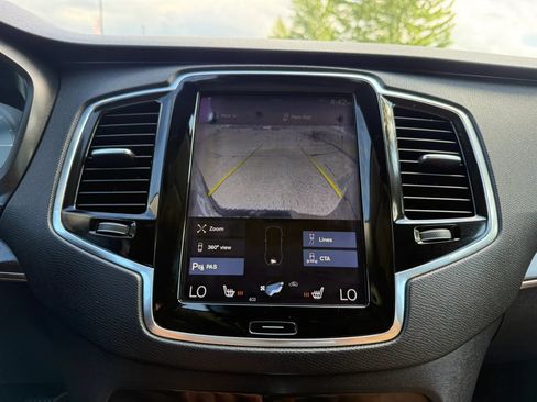 Used 2016 Volvo XC90 T6 Momentum w/ Momentum Plus Package AWD/4WD image 42