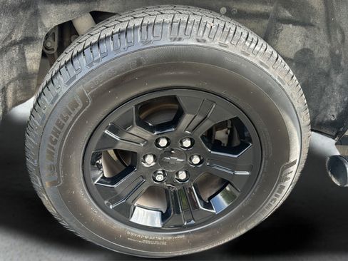 Used 2019 Chevrolet Tahoe LS RWD image 20