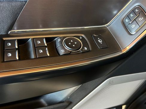 New 2026 Ford F350 Platinum image 9