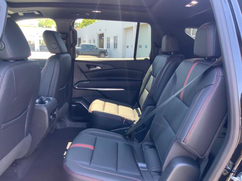 New 2026 Chevrolet Traverse RS AWD/4WD image 12