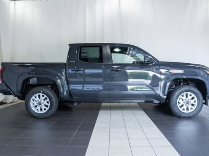 New 2026 Toyota Tacoma SR5