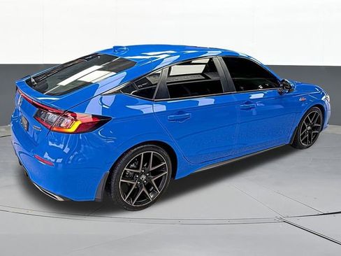 Used 2024 Honda Civic Sport Touring image 3