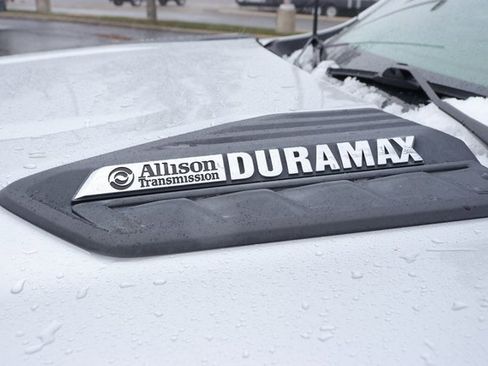 Used 2022 Chevrolet Silverado 3500 LTZ w/ LTZ Convenience Package image 11