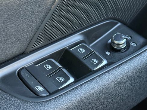 Used 2018 Audi A3 2.0T Premium Plus w/ Premium Plus Package image 32