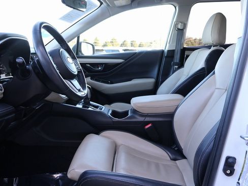 Used 2023 Subaru Outback Limited image 24
