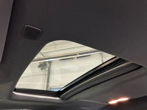 Used 2026 Chevrolet Colorado ZR2 w/ Technology Package image 7