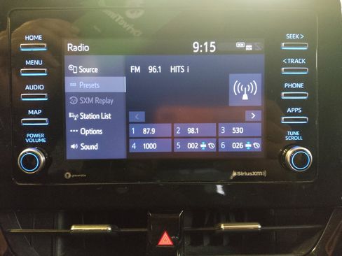 Used 2022 Toyota Camry LE image 25