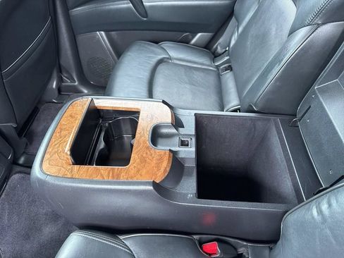 Used 2021 Nissan Armada SL w/ Captain's Chairs Package RWD image 29