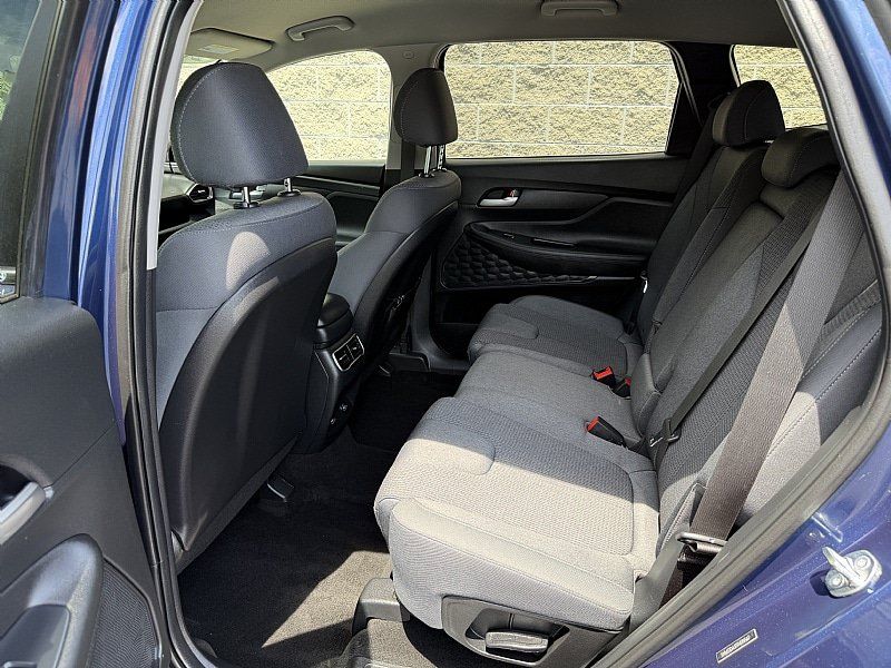 Used 2023 Hyundai Santa Fe SE AWD/4WD image 23