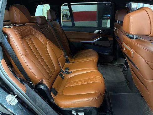 Used 2024 BMW X7 M60i w/ Executive Package image 19