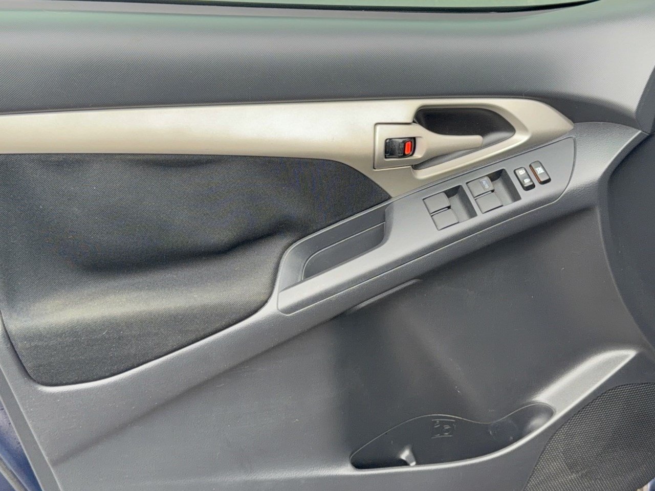 Used 2009 Toyota Matrix w/ PWR Pkg FWD image 14