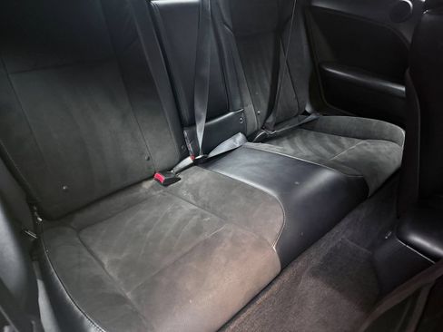 Used 2015 Dodge Challenger R/T Scat Pack w/ Scat Pack Appearance Package RWD image 13