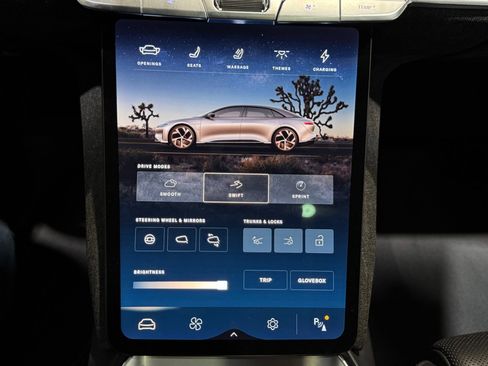 Used 2022 Lucid Air Grand Touring image 36