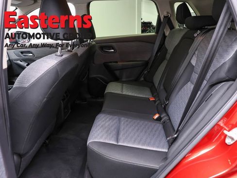Used 2023 Nissan Rogue SV AWD/4WD image 21