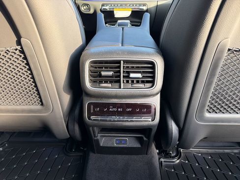 New 2026 Mercedes-Benz GLS 450 4MATIC image 26