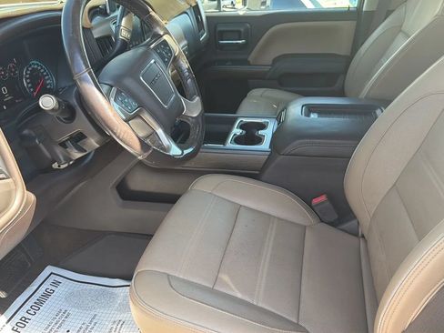 Used 2018 GMC Sierra 2500 Denali w/ Duramax Plus Package AWD/4WD image 22