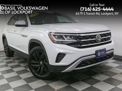 Certified 2023 Volkswagen Atlas Cross Sport SE w/ Black Wheel Package