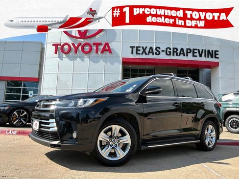 Used 2017 Toyota Highlander Limited FWD image 1