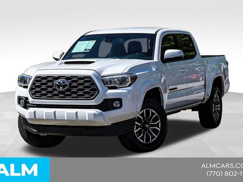 Used 2020 Toyota Tacoma TRD Sport AWD/4WD image 1