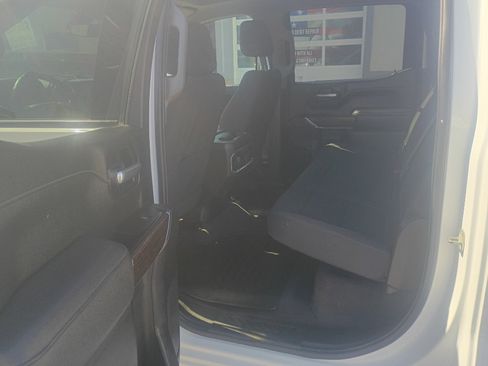 Used 2021 GMC Sierra 1500 Elevation w/ X31 Off-Road Package AWD/4WD image 12