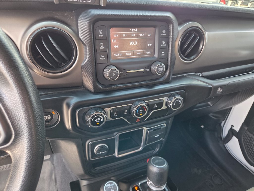 Used 2021 Jeep Gladiator Sport AWD/4WD image 23