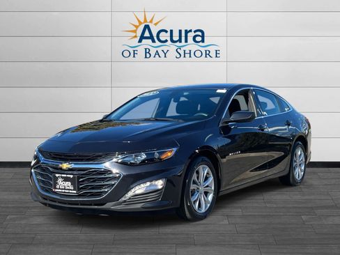 Used 2022 Chevrolet Malibu LT image 1