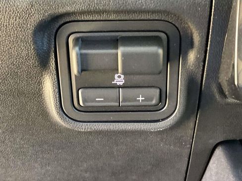 New 2026 GMC Hummer EV SUV image 24