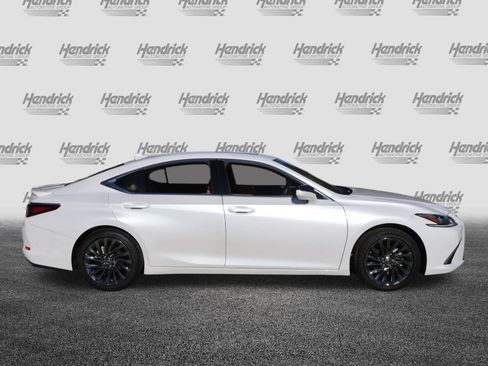 Used 2025 Lexus ES 350 Luxury w/ Technology Package image 10