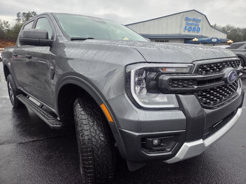 New 2025 Ford Ranger XLT w/ FX4 Off-Road Package image 19