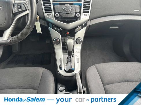 Used 2012 Chevrolet Cruze LT w/ RS Package FWD image 16