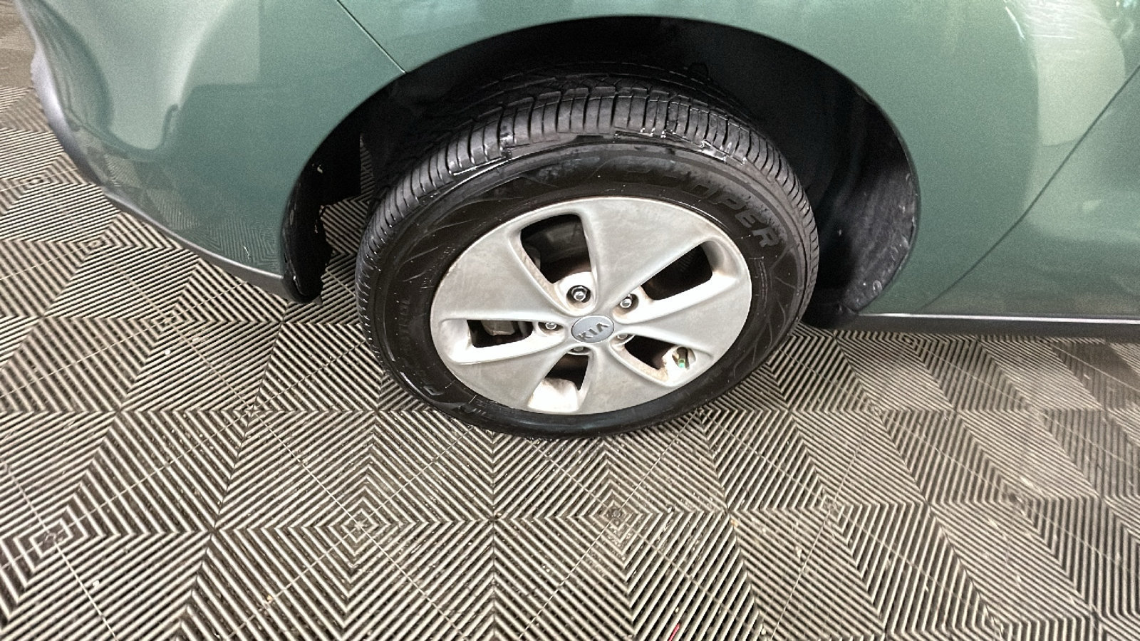 Used 2014 Kia Soul FWD image 11