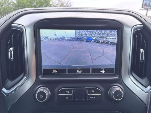 Used 2022 Chevrolet Silverado 1500 LTZ AWD/4WD image 15
