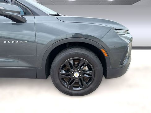 Used 2019 Chevrolet Blazer LT FWD image 10
