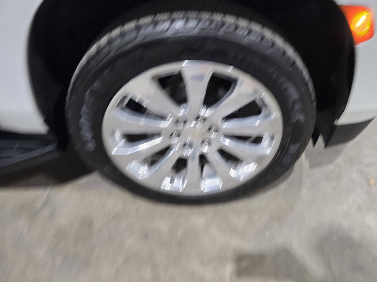 Used 2021 Chevrolet Tahoe Premier AWD/4WD image 21