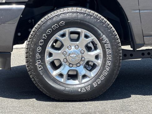 Used 2024 RAM 2500 Laramie w/ Safety Group AWD/4WD image 27